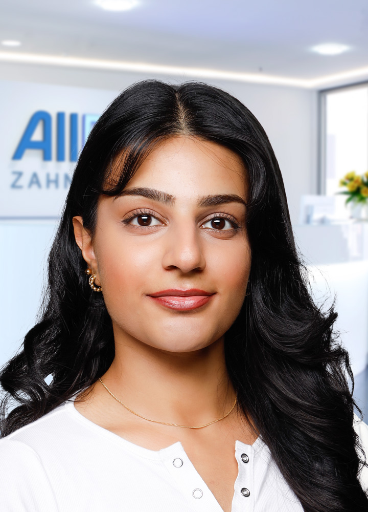Portrait Zahnärztin A. Kapoor (AllDent Wiesbaden)